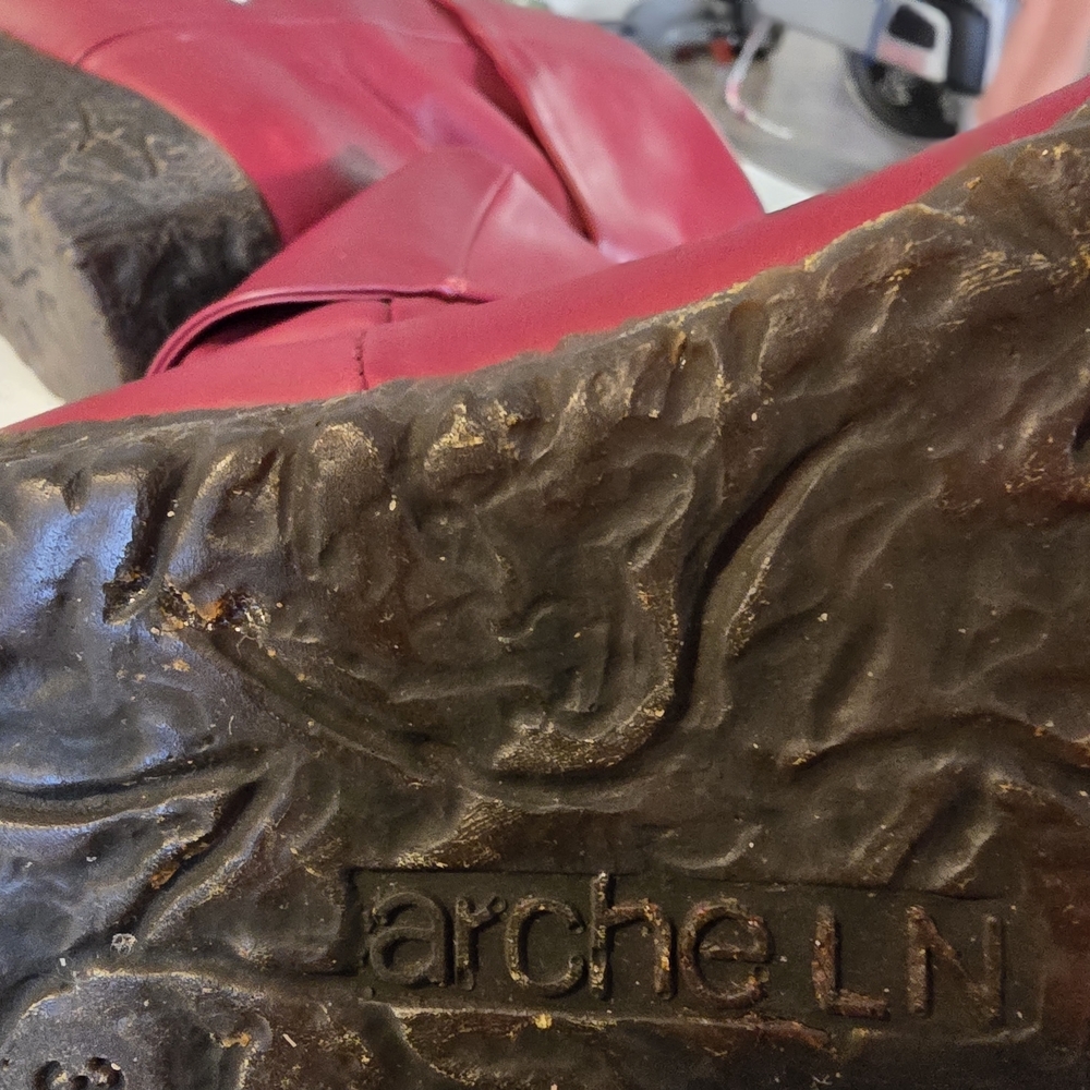 Arche Size 39 Women's Red Leather Ankle Boots - Picture 8 of 9
